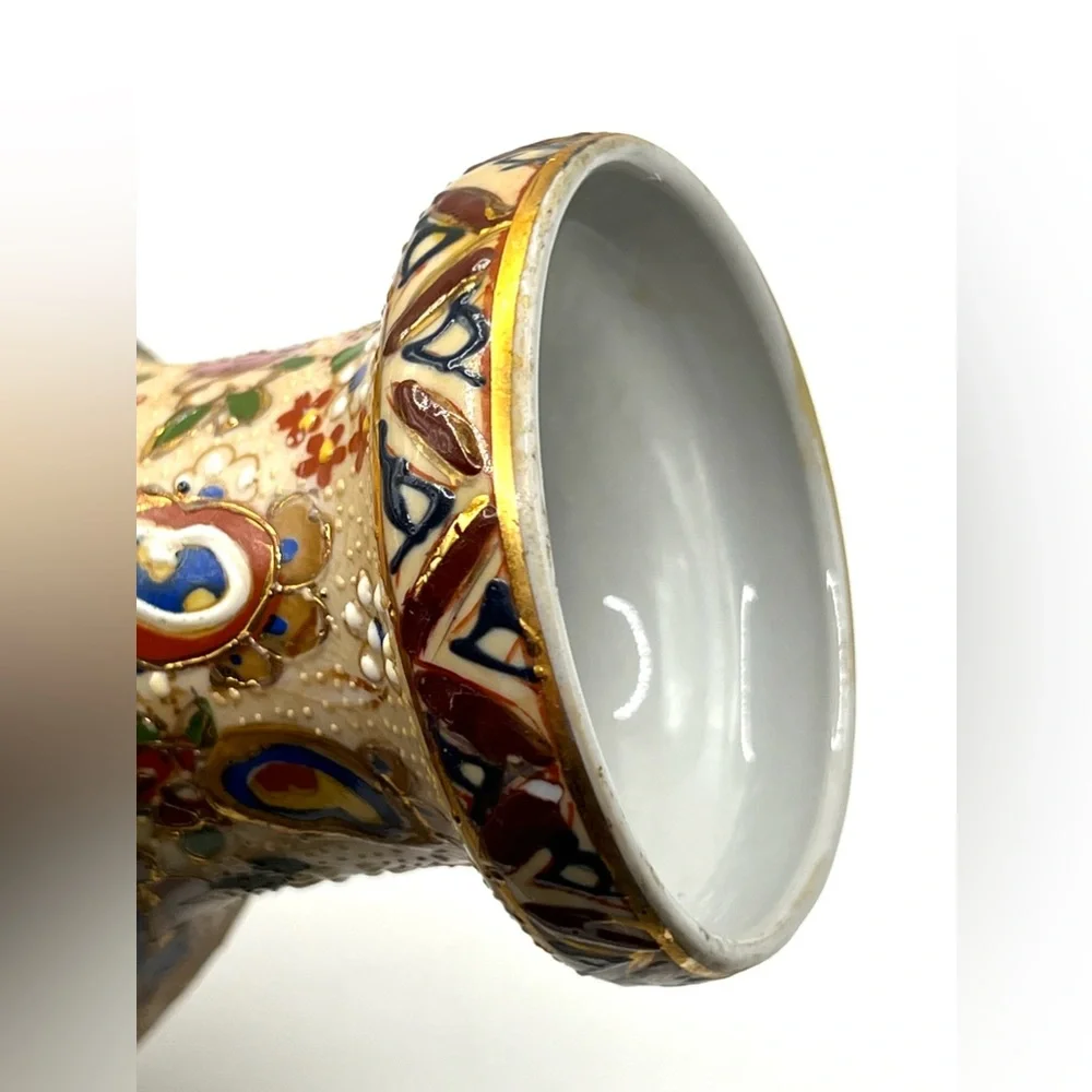 Asian Japanese Satsuma Style Ceramic Pottery Flower Vase Gold Enamel Floral 8 in